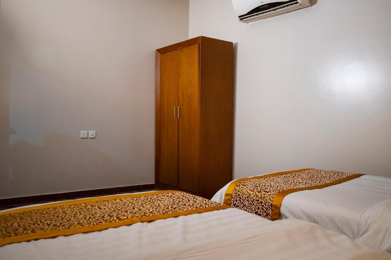 Ahlin Suites Riade Exterior foto