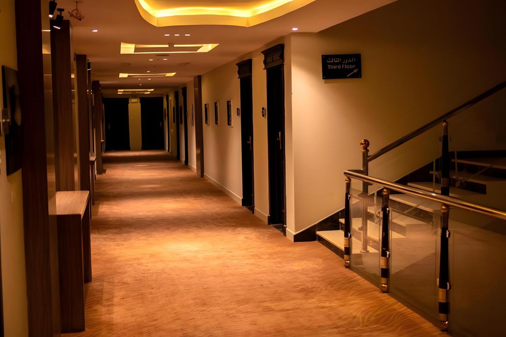 Ahlin Suites Riade Exterior foto
